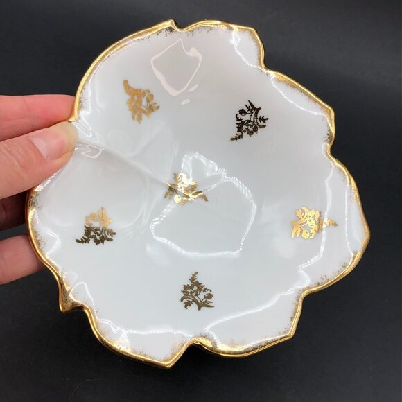 Limoges France GDA Leaf Trinket Dish Vintage Porcelain Ring Tray Gold Paint Trim - Picture 3 of 10